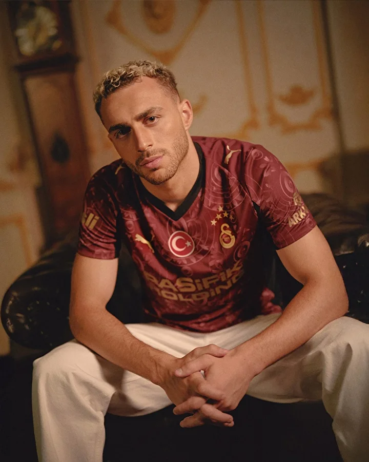 galatasaraydan surpriz hamle baris alper yilmazin mukavelesine bu husus eklenecek 3 YtvylLgD