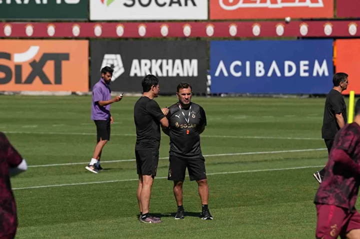 Galatasaray'ın kamp takımı açıklandı: Osimhen... 2 galatasarayin kamp takimi aciklandi osimhen 1 fThy5tnD