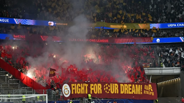 Galatasaraylı taraftarların sabrı taştı: “Takımın başına onu getirin!” galatasarayli taraftarlarin sabri tasti takimin basina onu getirin 5LMeuEUf.webp