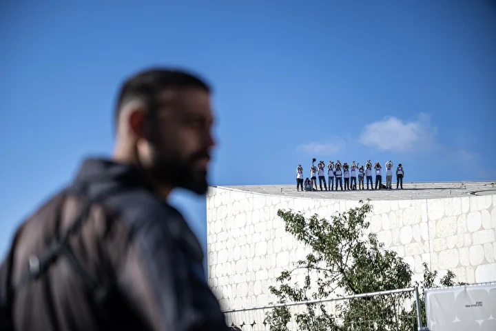 gazzede ateskes ve israilli rehinelerin iadesi icin kuduste sov duzenlendi 19