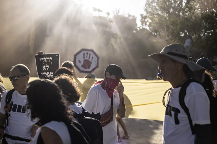 gazzede ateskes ve israilli rehinelerin iadesi icin kuduste sov duzenlendi 2 bLyXAwyM