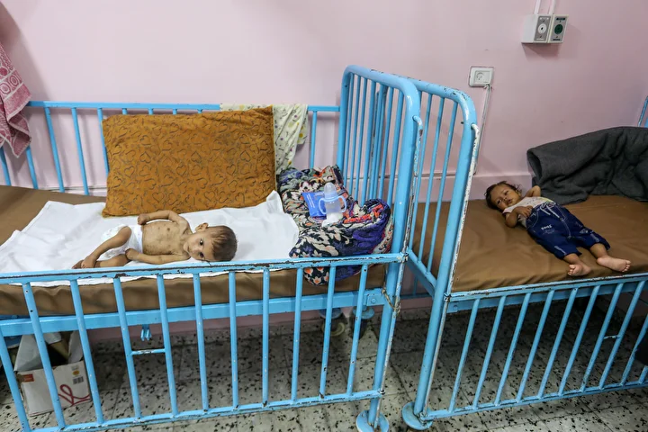 gazzede bebekler aclikla ugras ediyor 14 ABW5RAr6
