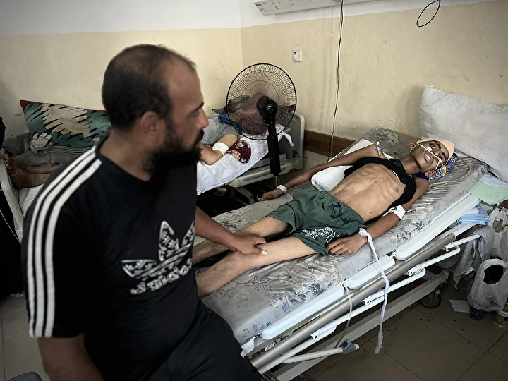 gazzede yardim almak isteyen uc cocuk israil saldirisi sonrasi vefat kalim savasi veriyor 7 SVUTtB5y