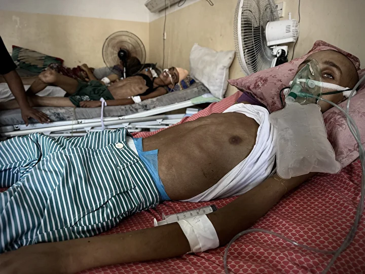 gazzede yardim almak isteyen uc cocuk israil saldirisi sonrasi vefat kalim savasi veriyor 8 FYkGF2C4