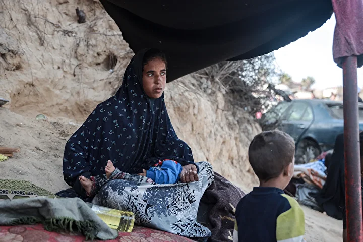 gazzede yerinden edilen siviller agir hayat sartlariyla caba ediyor 22 91uUWu1G