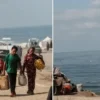 İsrail kelamda ‘güvenli bölge’ olarak ilan ettiği hastanede hayatları kurtaran hekimi başından vurdu gazzede yerinden edilen siviller agir hayat sartlariyla caba ediyor eA7Zjhrn.webp