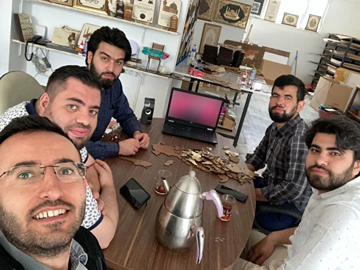 Genç teşebbüsçüler burs paralarıyla kurdukları işletmeden 20 ülkeye ihracat yapıyor 1 genc tesebbusculer burs paralariyla kurduklari isletmeden 20 ulkeye ihracat yapiyor 0 XerdHnMb