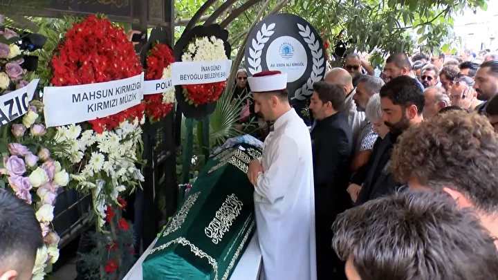 gullunun olumundeki sir perdesi dustu mu ittirildi mi isvereninden canli yayinda soke eden tezler 9CtTDyIr