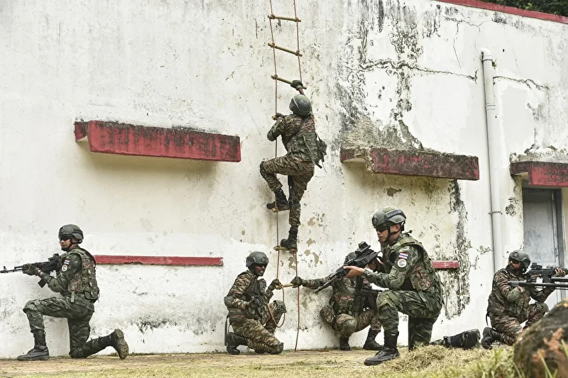 Hindistan ve Tayland ortak askeri tatbikat gerçekleştirdi 4 hindistan ve tayland ortak askeri tatbikat gerceklestirdi 3 Yvuy8uvC