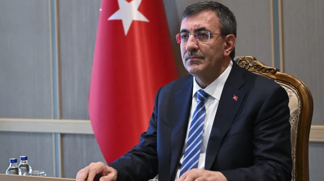 iktisadin yeni yol haritasi asik r oldu yilmaz 2026 2028 ovp programini acikladi Olq32SN6.webp