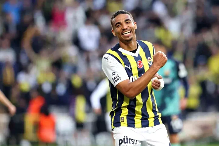 İmzalar atıldı: Djiku’nun yeni adresi aşikâr oldu 6 imzalar atildi djikunun yeni adresi asik r oldu 5 ps8Vfuse