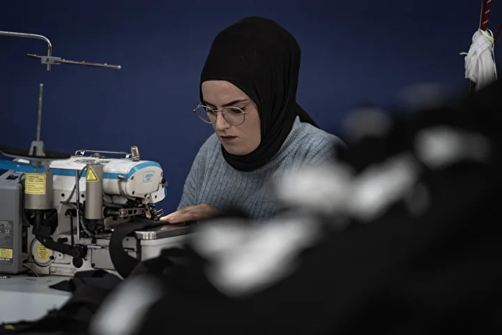 isinden istifa etti memleketine fabrika kurdu artik uc kitaya satis yapiyor 8 G8AcLK2T