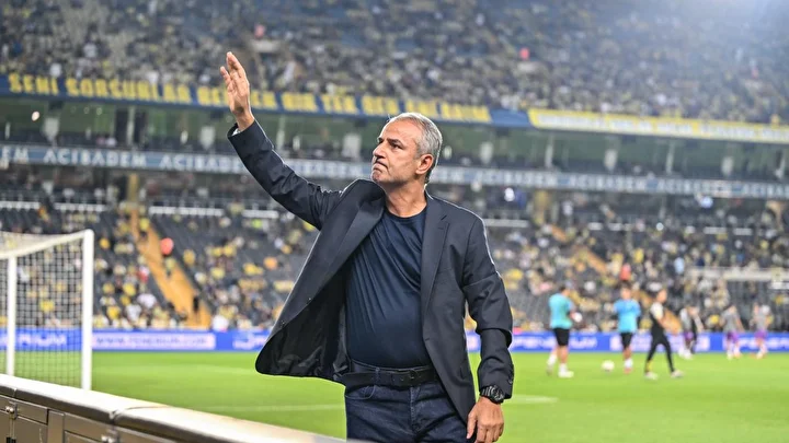 İsmail Kartal'ın sunum raporu ortaya çıktı: 4 yeni transferin üstünü çizdi 8 ismail kartalin sunum raporu ortaya cikti 4 yeni transferin ustunu cizdi 7 FQvUDyCW