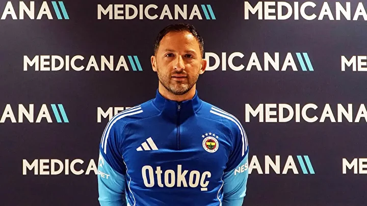ismi fenerbahce ile anilan teknik yoneticiden flas aciklama teklif gelirse kabul etmem 0 FHNkcg4C