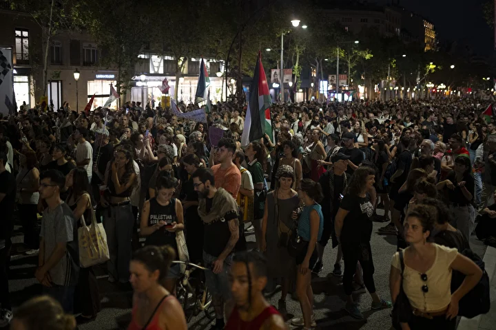 ispanyada binlerce kisi israil soykirimini protesto etti 10 SPdJp4aw