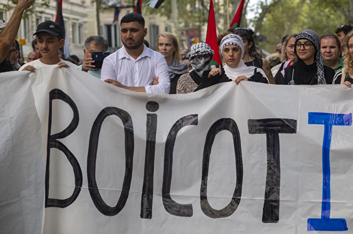 ispanyada binlerce kisi israil soykirimini protesto etti 25 3W1iudfM