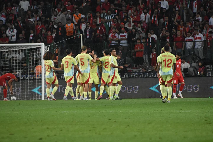 İspanyol hükümetinden flaş karar: İspanya 2026 Dünya Kupası'ndan çekilebilir 6 ispanyol hukumetinden flas karar ispanya 2026 dunya kupasindan cekilebilir 5 suEY35Rm