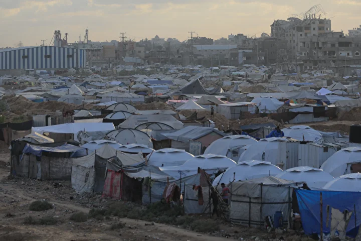 israil akinlari nedeniyle bureyc kampina goc eden filistinliler 5 yKPH91c9