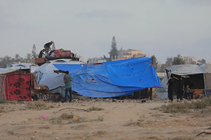 israil akinlari nedeniyle bureyc kampina goc eden filistinliler 9 FERdcVn4
