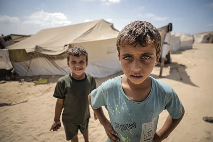 israil hucumlarindan kacan filistinliler agir sartlar altinda omur gayreti veriyor 20 pRBhakVd