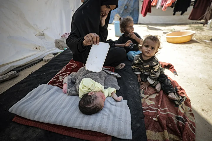 israil hucumlarindan kacan filistinliler agir sartlar altinda omur gayreti veriyor 21 7Iy8kDP1
