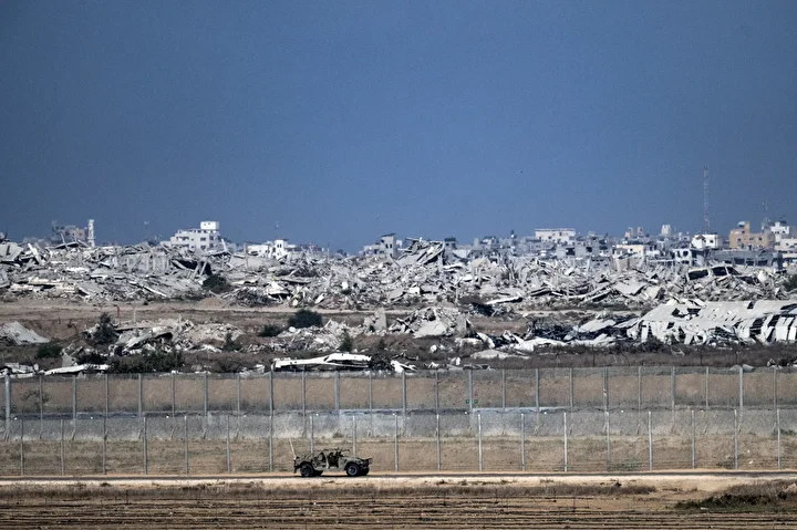 israil ordusunun gazze seridine yonelik ataklar askeri hareketlilik dikkat cekti 15 JWW1gKZQ