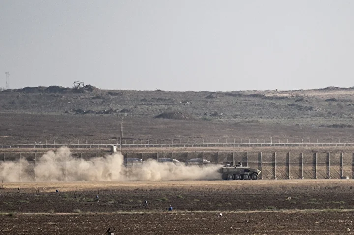 israil ordusunun gazze seridine yonelik ataklar askeri hareketlilik dikkat cekti 16
