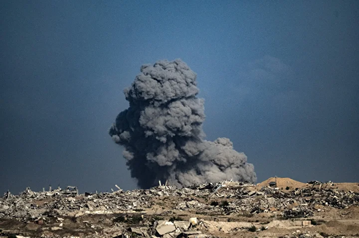 israil ordusunun gazze seridine yonelik ataklar askeri hareketlilik dikkat cekti 20 5jkpU5kq