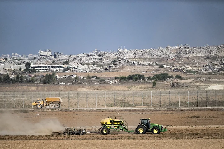 israil ordusunun gazze seridine yonelik ataklar askeri hareketlilik dikkat cekti 28 qgG8L3d6