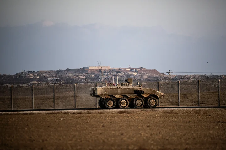 israil ordusunun gazze seridine yonelik ataklar askeri hareketlilik dikkat cekti 7 ca2Sc6X9