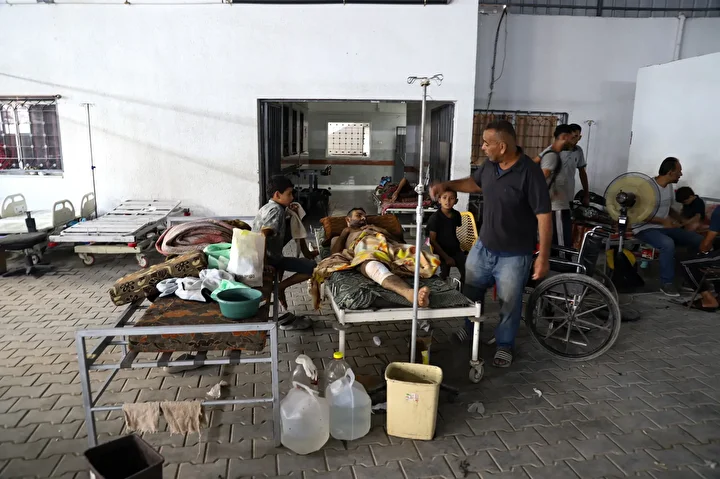 israil saldirilari altindaki gazzede sifa hastanesi bosaltildi 14 AgOzZ4ps