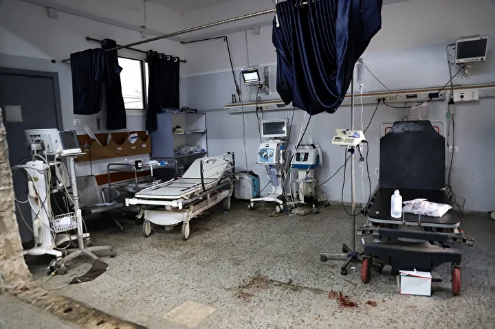 israil saldirilari altindaki gazzede sifa hastanesi bosaltildi 9 zHidu4CH