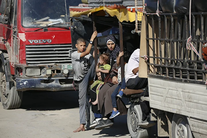 İsrail’in akınları nedeniyle Gazze’de zarurî göç sürüyor 18 israilin akinlari nedeniyle gazzede zarur goc suruyor 17 KpPhk8M5