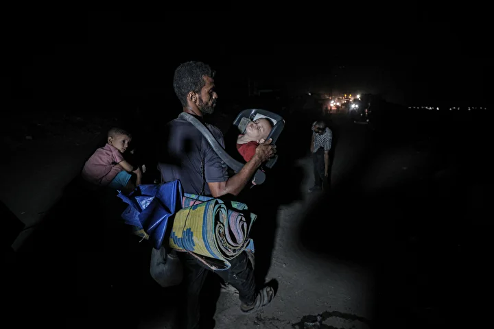 israilin ataklari nedeniyle gazzede zarur goc suruyor 5 OZfidgdg