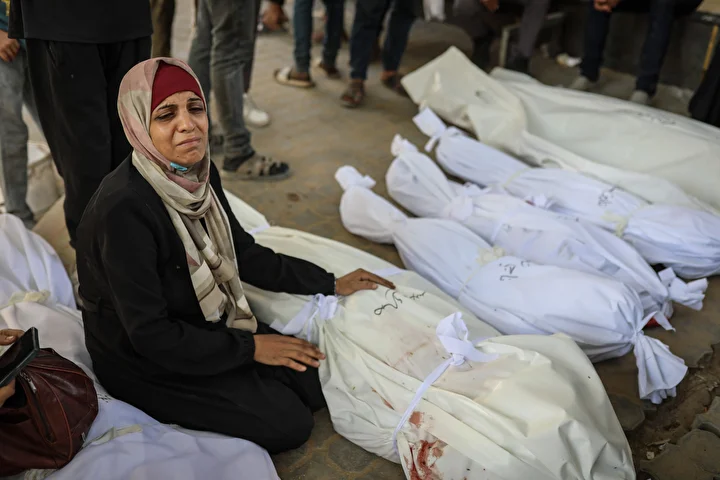 İsrail'in Gazze'ye yönelik hücumları sürüyor 3 israilin gazzeye yonelik hucumlari suruyor 2 vXkO6NFG