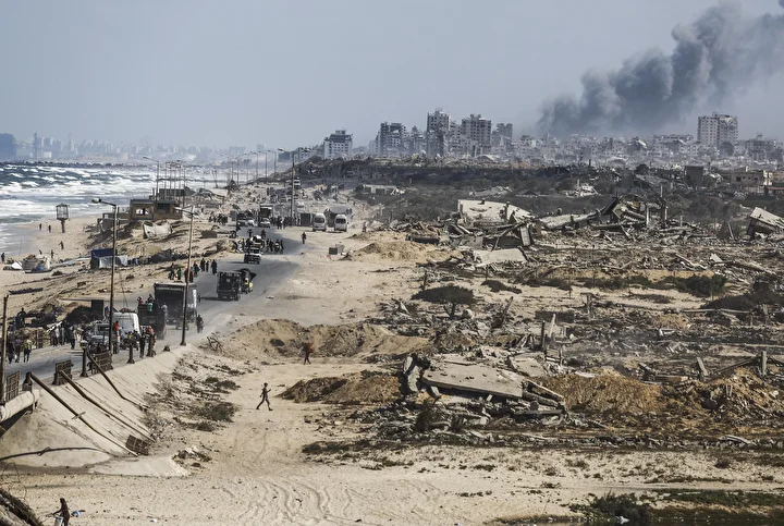 israilin taarruzlarindan kacan filistinlilerin kuzeyden guneye gocu devam ediyor 8 Usvvz3Ze