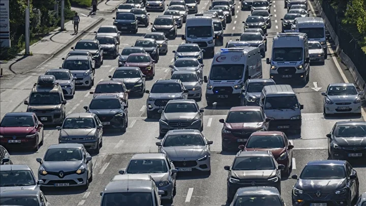 İstanbul'da yeni uygulama: Trafikte ambulans gelince müzik yahut radyo dinlerken bu anons duyulacak 2 istanbulda yeni uygulama trafikte ambulans gelince muzik yahut radyo dinlerken bu anons duyulacak 1 6IXkk7y4