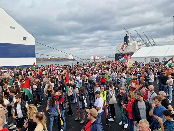 italyada sendikalardan gazze grevi limanlar kapatildi ulasim aksadi 0 2zWXaFUW