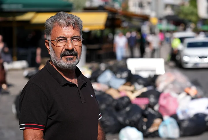 İzmir Karşıyaka'da çöp dağları oluştu, vatandaşlar makûs kokuya reaksiyon gösterdi: İzmir'i fareler bastı, yapamıyorsanız çekin gidin 16 izmir karsiyakada cop daglari olustu vatandaslar mak s kokuya reaksiyon gosterdi izmiri fareler basti yapamiyorsaniz jc3UKtHc