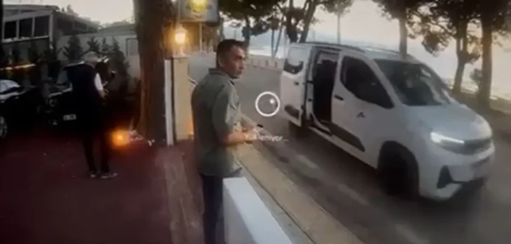 iznikte kafeye silahli akin bir kisi yaralandi 0