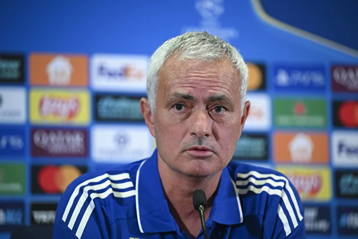 jose mourinhonun yeni grubu belirli oldu fenerbahcelileri cildirtan olay 7 61lAPQe5