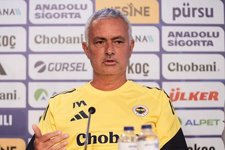 jose mourinhonun yeni grubu belirli oldu fenerbahcelileri cildirtan olay 8 Tuuybljv