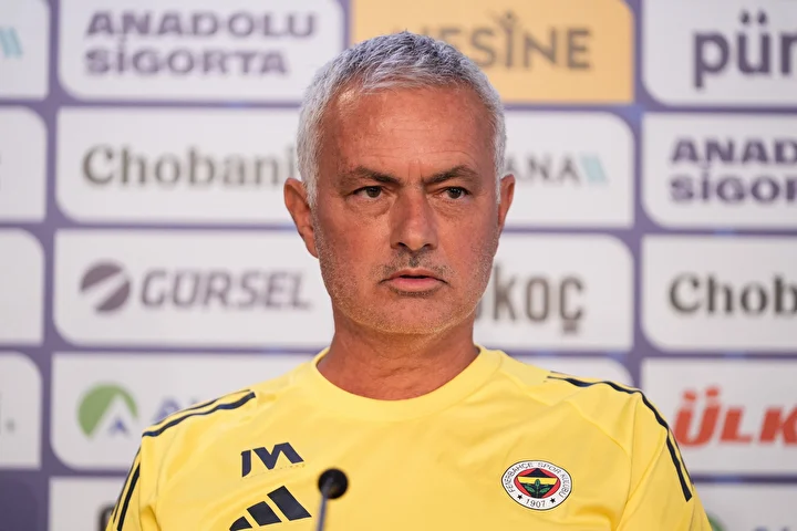 jose mourinhonun yeni grubu belirli oldu fenerbahcelileri cildirtan olay 9 slhpbWit