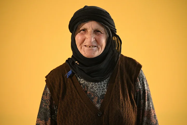 kara yapiklilar bas baglama gelenegini yillardir surduruyor 12 CgIXUpnX