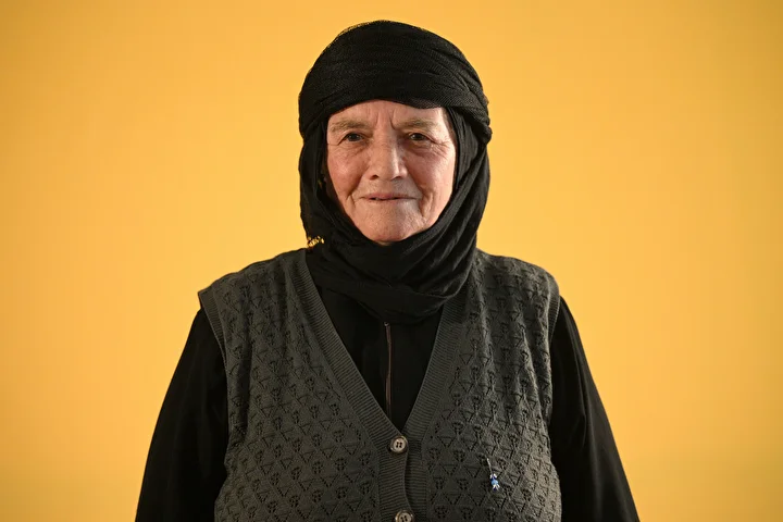 kara yapiklilar bas baglama gelenegini yillardir surduruyor 7