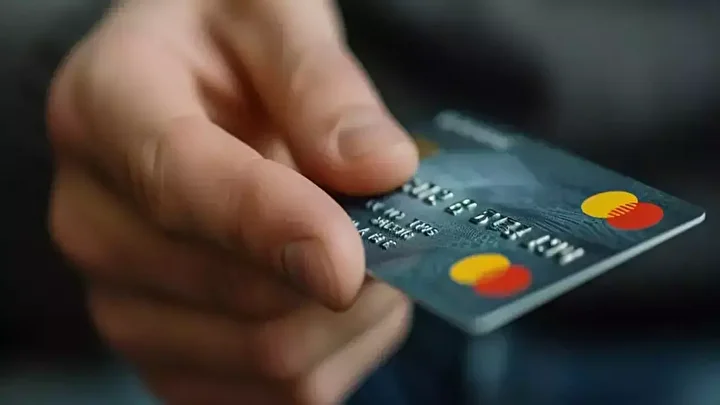 Kredi kartı borcu olanları ilgilendiriyor: Yeni faiz oranları yarın prestijiyle yürürlükte 3 kredi karti borcu olanlari ilgilendiriyor yeni faiz oranlari yarin prestijiyle yururlukte 2 UWHXza2s