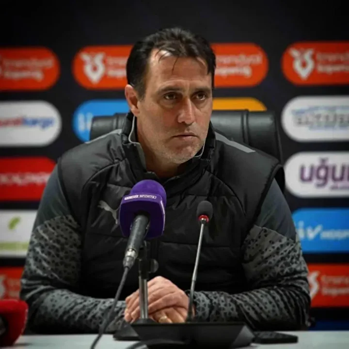 Kural yanlışı yapan hocayla yollar ayrıldı 6 kural yanlisi yapan hocayla yollar ayrildi 5 IL3XupJO