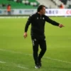 kural yanlisi yapan hocayla yollar ayrildi AmDYNdvg.webp
