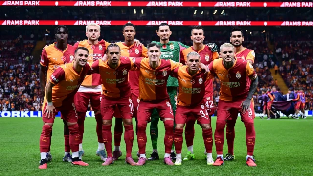 levent tuzemenden yildiz isim icin flas yorum galatasaray 10 kisi oynuyor 4tU9vpHH.webp