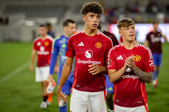 manchester uniteddan muhtesem lige geliyordu transferi son anda yatti 3 YfuOiiTC